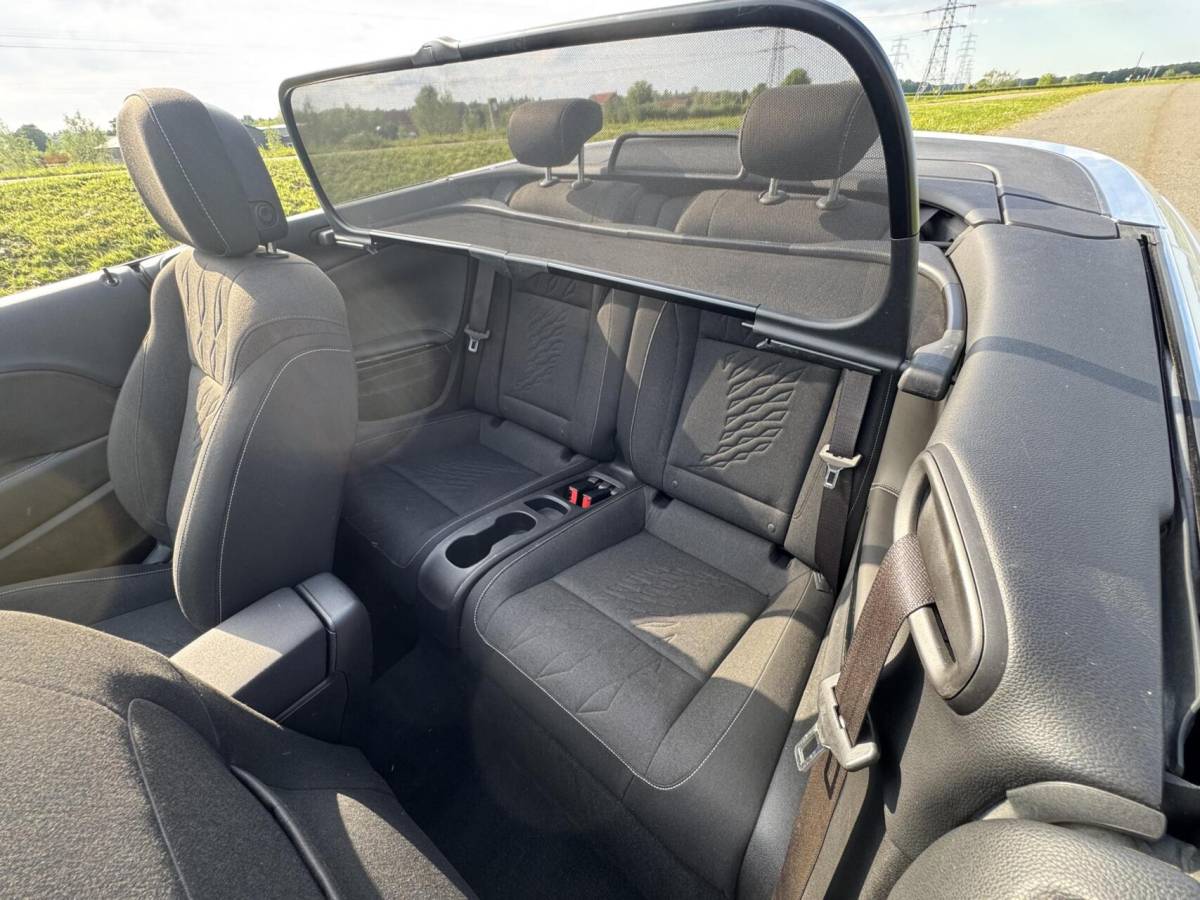 Opel Cascada Opel Cascada 1.4 Turbo Cosmo 92555 km stoelstuurverwarming boekjes