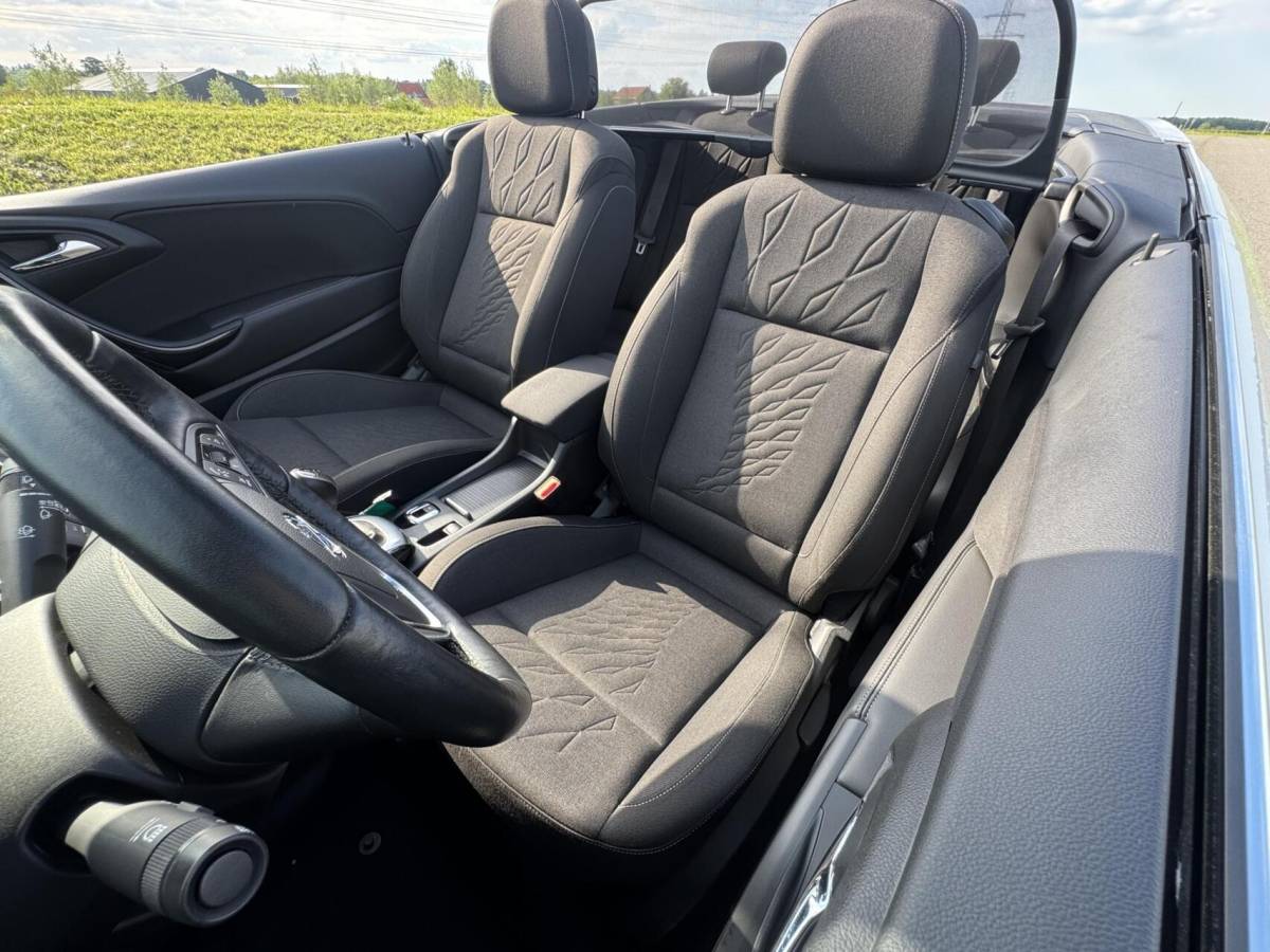 Opel Cascada Opel Cascada 1.4 Turbo Cosmo 92555 km stoelstuurverwarming boekjes
