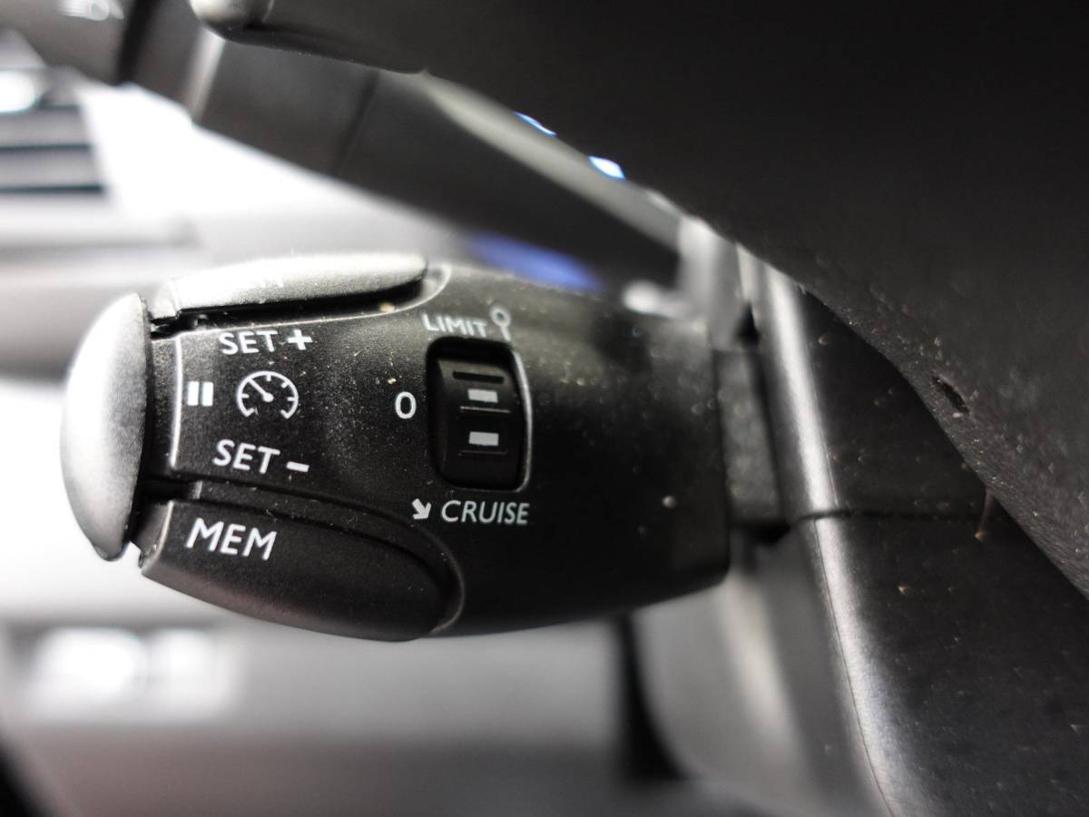 Peugeot Expert Peugeot Expert 145pk L3 Automaat Navigatie Trekhaak Carplay Cruise control Airco parkeersensoren