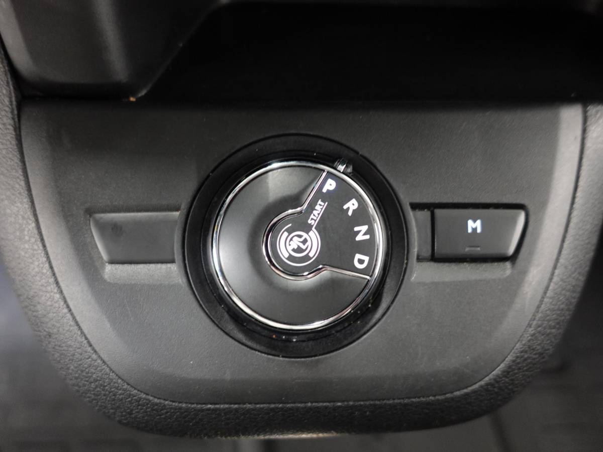 Peugeot Expert Peugeot Expert 145pk L3 Automaat Navigatie Trekhaak Carplay Cruise control Airco parkeersensoren