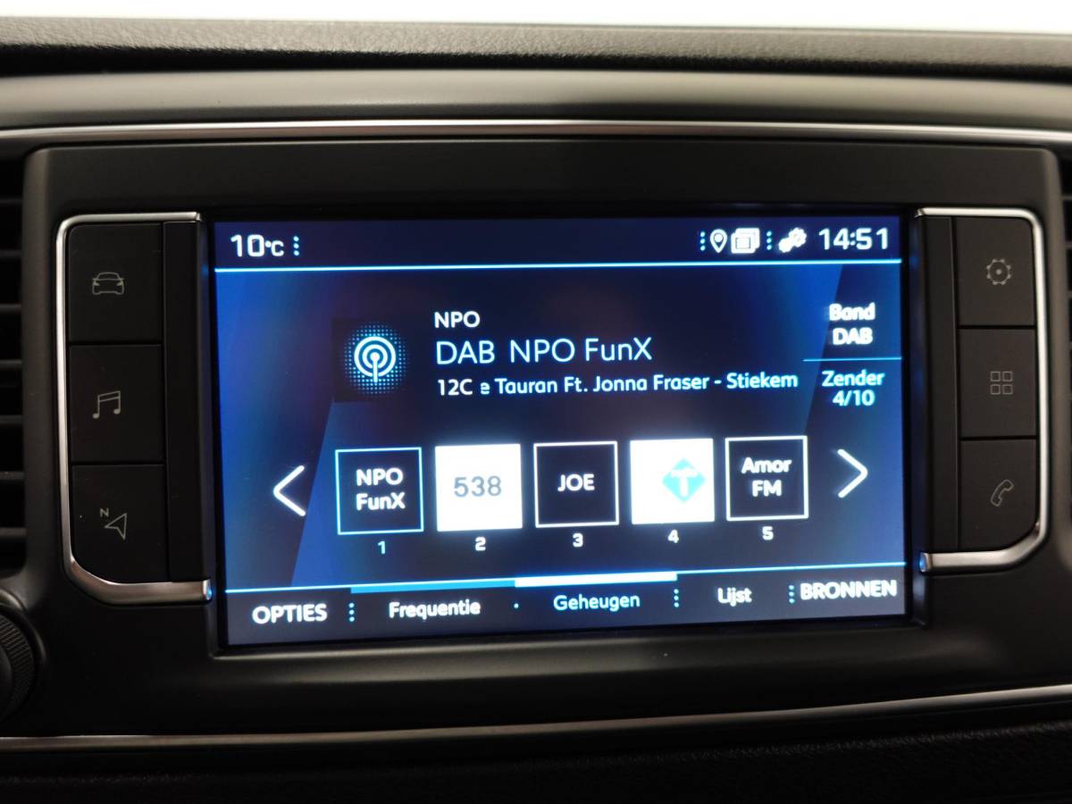 Peugeot Expert Peugeot Expert 145pk L3 Automaat Navigatie Trekhaak Carplay Cruise control Airco parkeersensoren