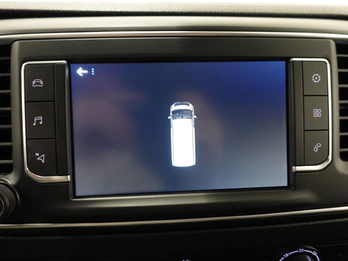Peugeot Expert Peugeot Expert 145pk L3 Automaat Navigatie Trekhaak Carplay Cruise control Airco parkeersensoren