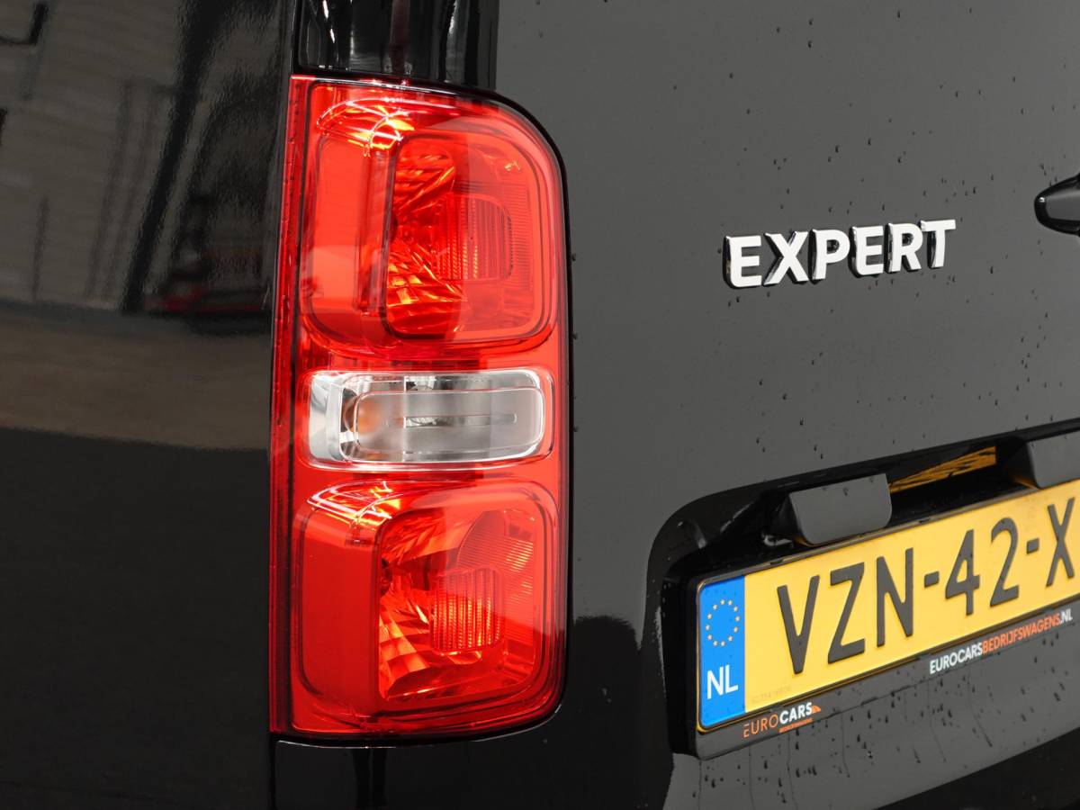 Peugeot Expert Peugeot Expert 145pk L3 Automaat Navigatie Trekhaak Carplay Cruise control Airco parkeersensoren