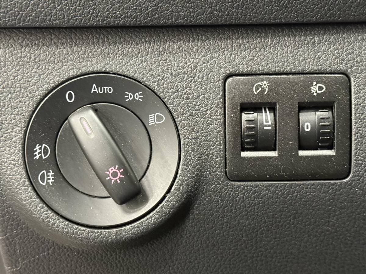 Volkswagen Caddy Volkswagen Caddy 1.4 TGI L2H1 EcoFuel Maxi Comfortline Airco Cruise PDC Verwarmbare voorruit Comfortstoelen Alarm Bluetooth Schuifdeur