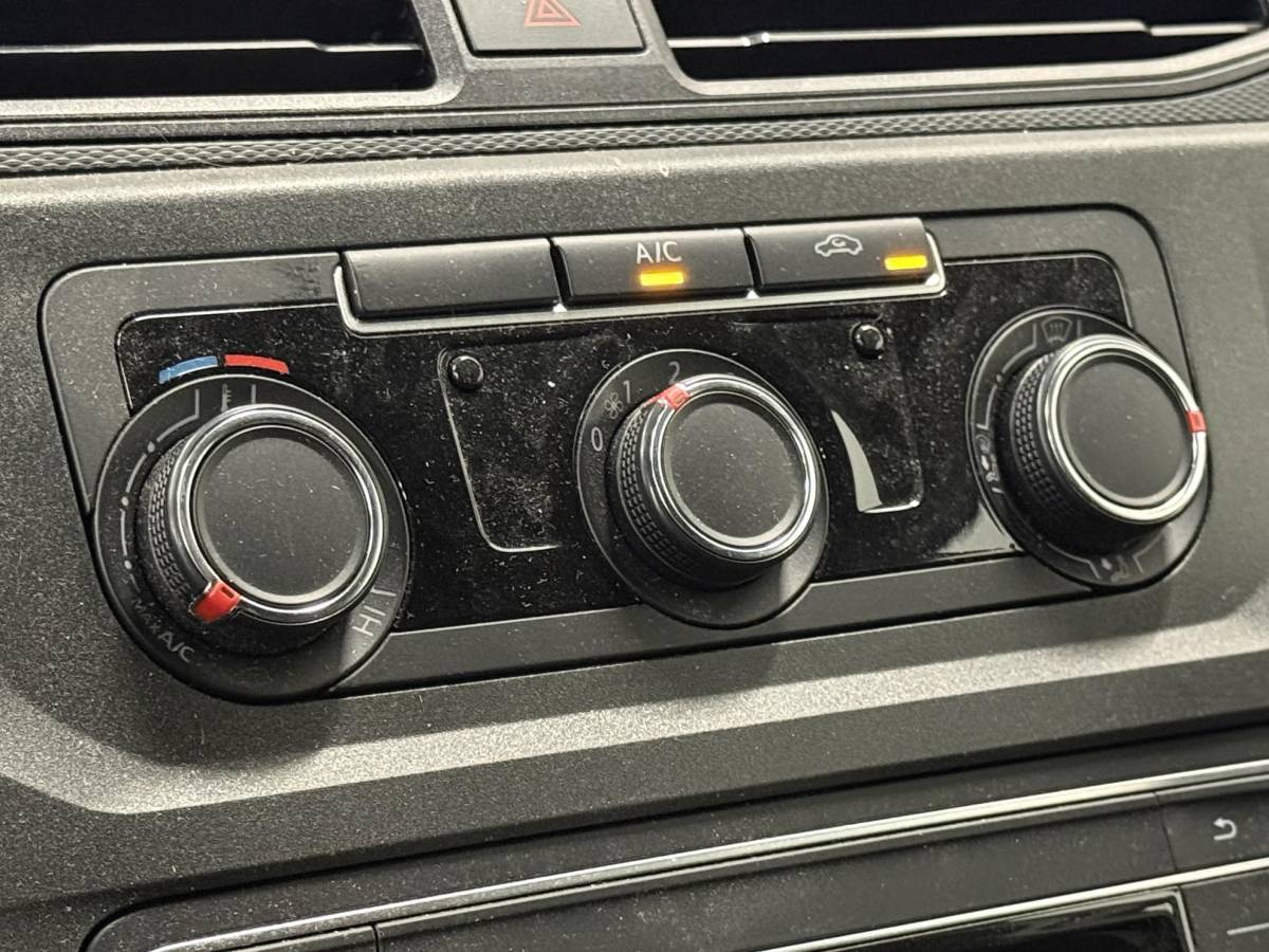 Volkswagen Caddy Volkswagen Caddy 1.4 TGI L2H1 EcoFuel Maxi Comfortline Airco Cruise PDC Verwarmbare voorruit Comfortstoelen Alarm Bluetooth Schuifdeur