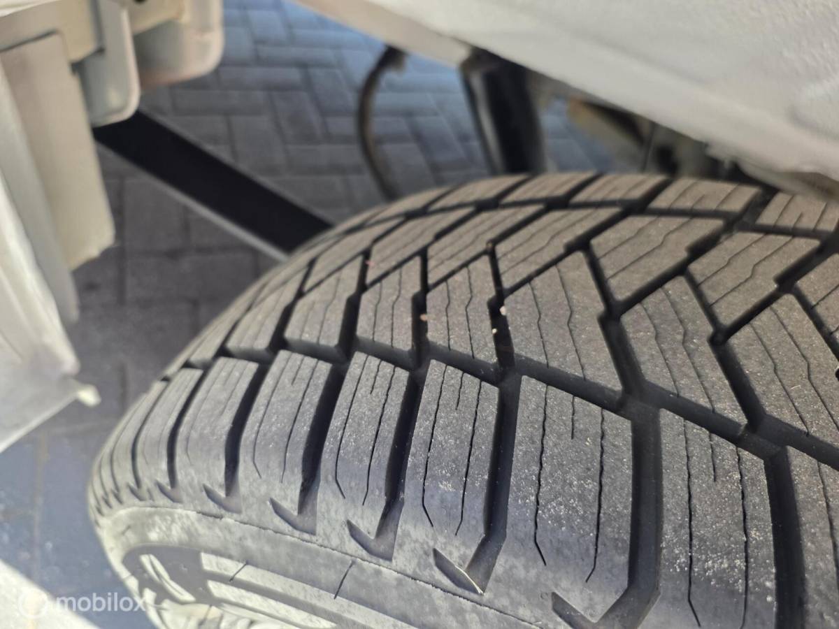 Volkswagen Crafter Volkswagen Crafter 35 2.0 TDI L3H3 140PK✅Camera✅standkachel