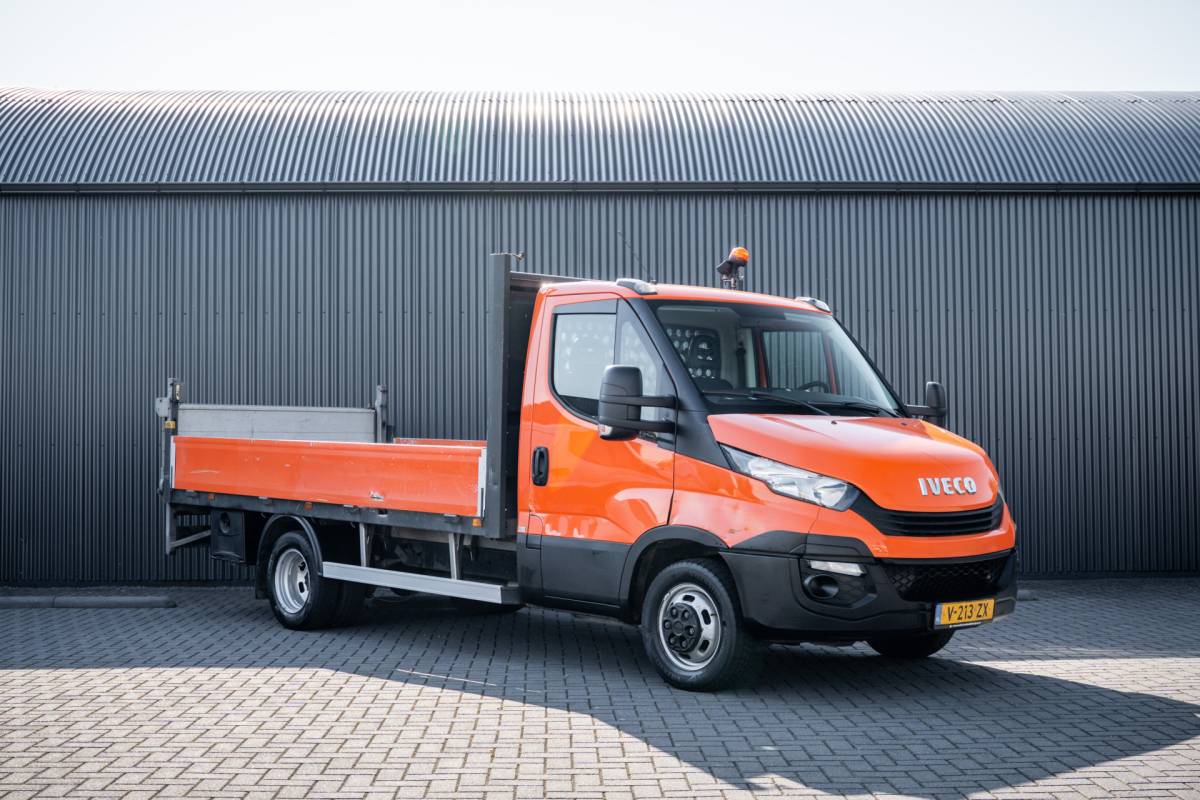 Iveco Daily Iveco Daily 35C14 | 136 PK | N1 | Laadklep | 3.5T Trekhaak | Navi | Airco