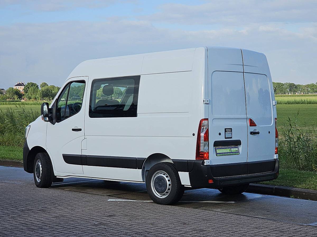 Renault Master RENAULT MASTER 2.3 dubbele cabine 180pk