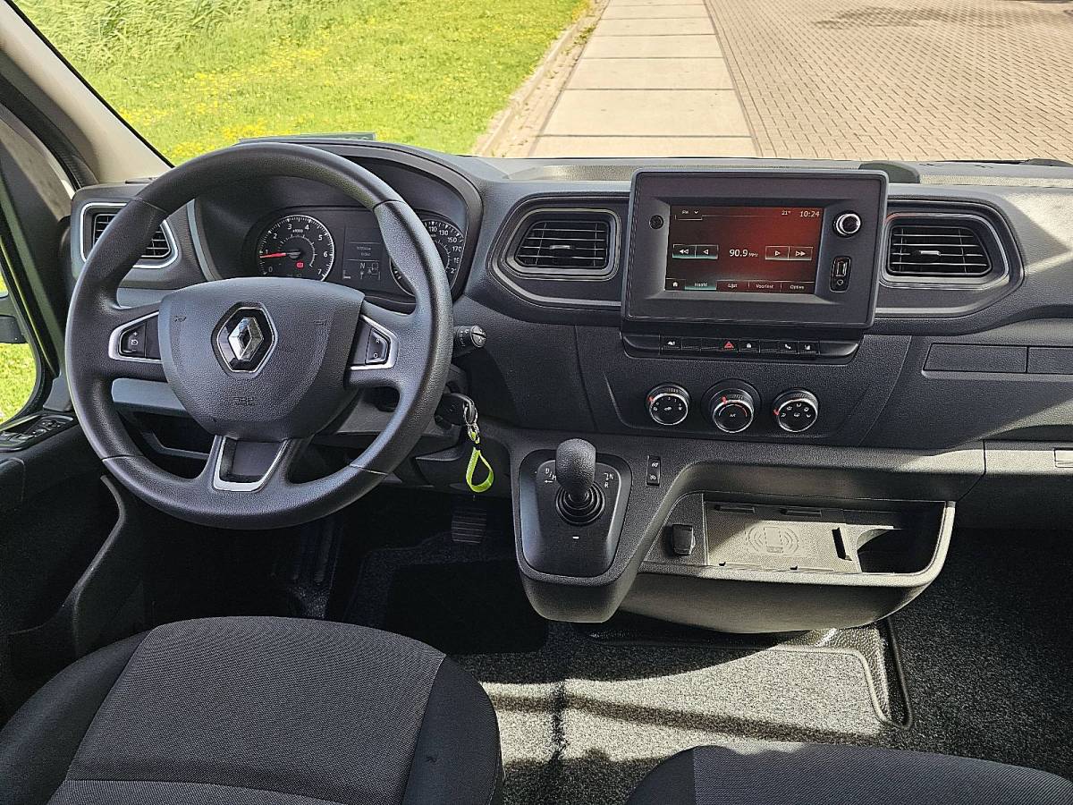 Renault Master RENAULT MASTER 2.3 dubbele cabine 180pk