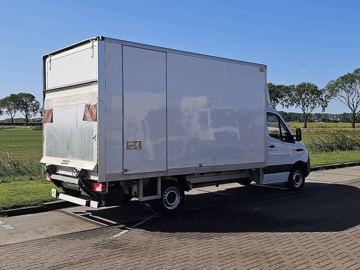 Mercedes-Benz Sprinter MERCEDES-BENZ SPRINTER 314 bakwagen laadklep!
