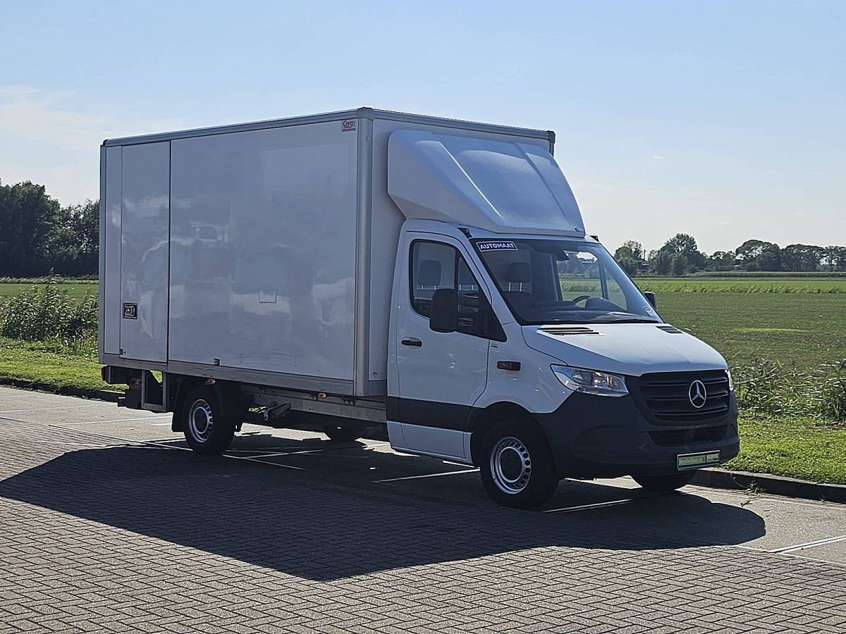 Mercedes-Benz Sprinter MERCEDES-BENZ SPRINTER 314 bakwagen laadklep!