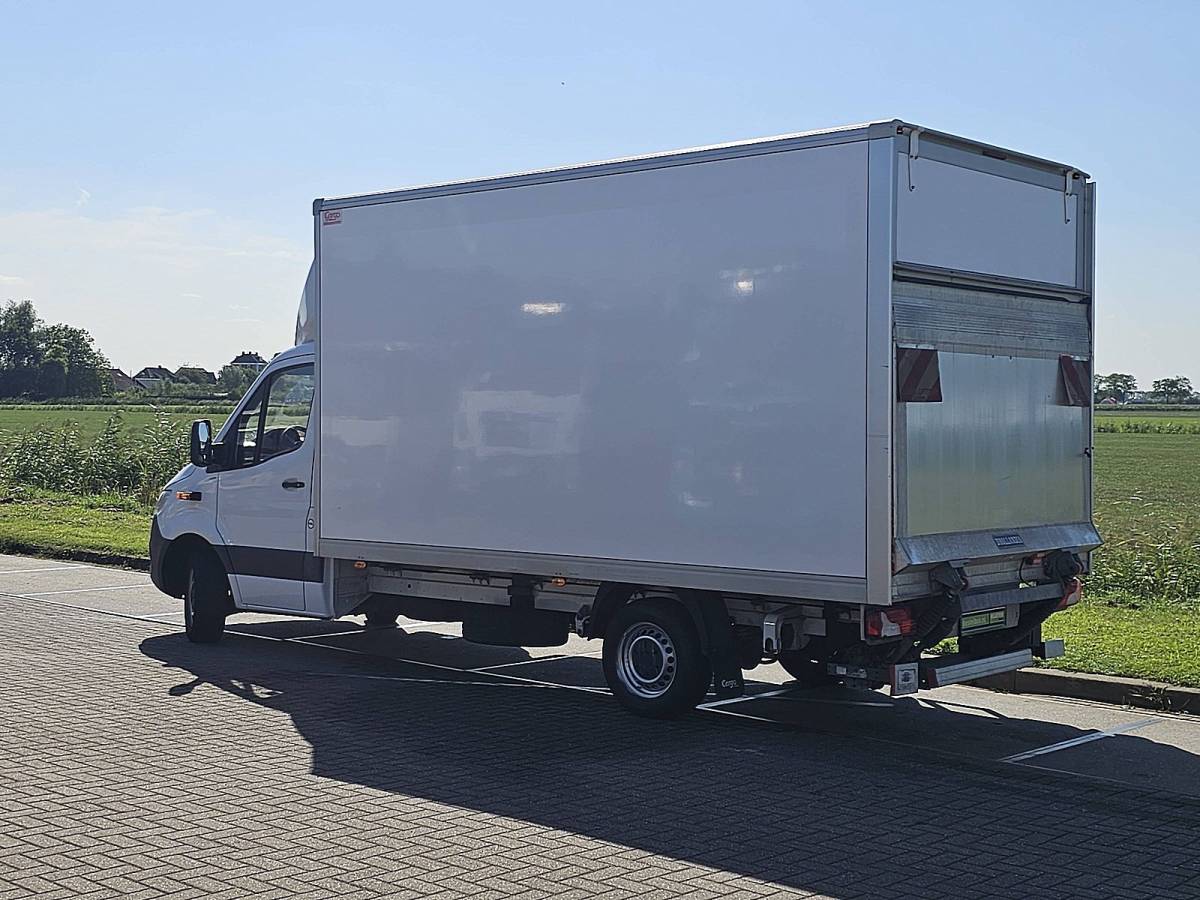 Mercedes-Benz Sprinter MERCEDES-BENZ SPRINTER 314 bakwagen laadklep!
