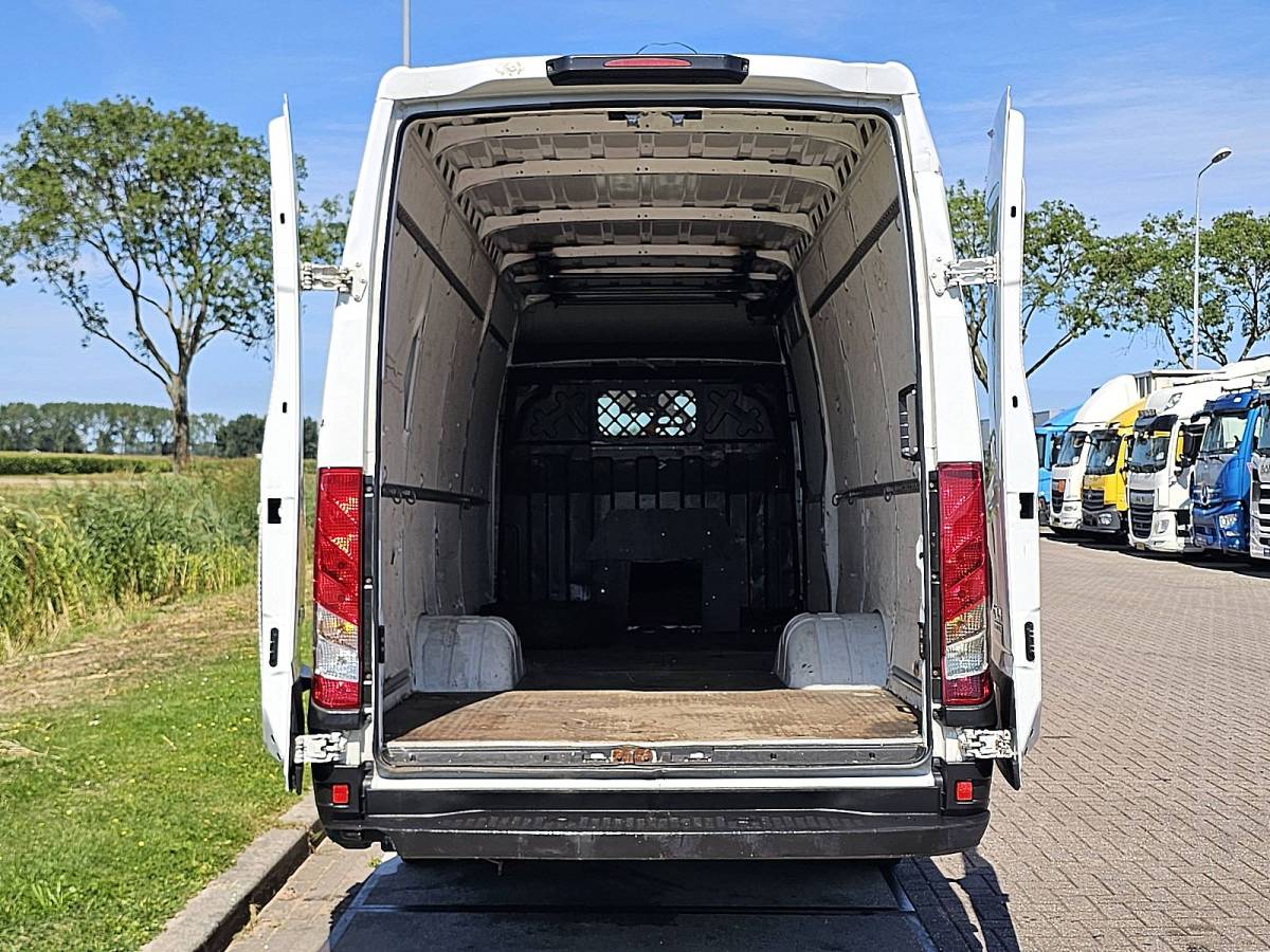 Iveco Daily IVECO DAILY 35C16 xl ac aut euro6