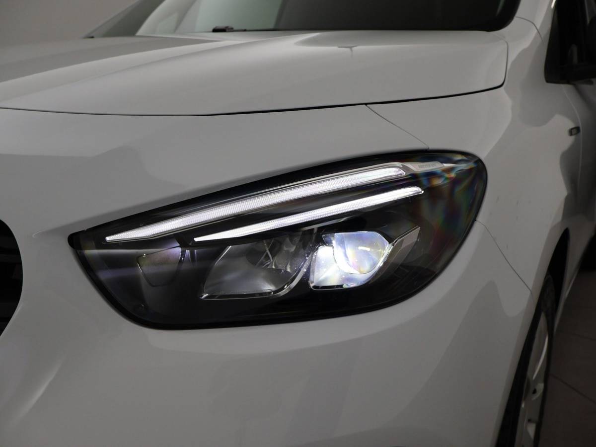 Mercedes-Benz eCitan Mercedes-Benz eCitan L2 PRO 51 kWh + CAMERA | STOELVERW. | CARPLAY | LED | CLIMATE CONTROL
