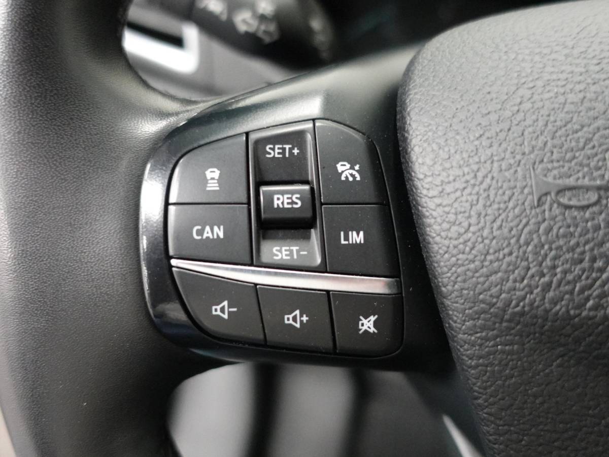Ford Transit Ford Transit 310 2.0 TDCI L2H2 Trend Automaat Airco Bluetooth Camera Cruise Control