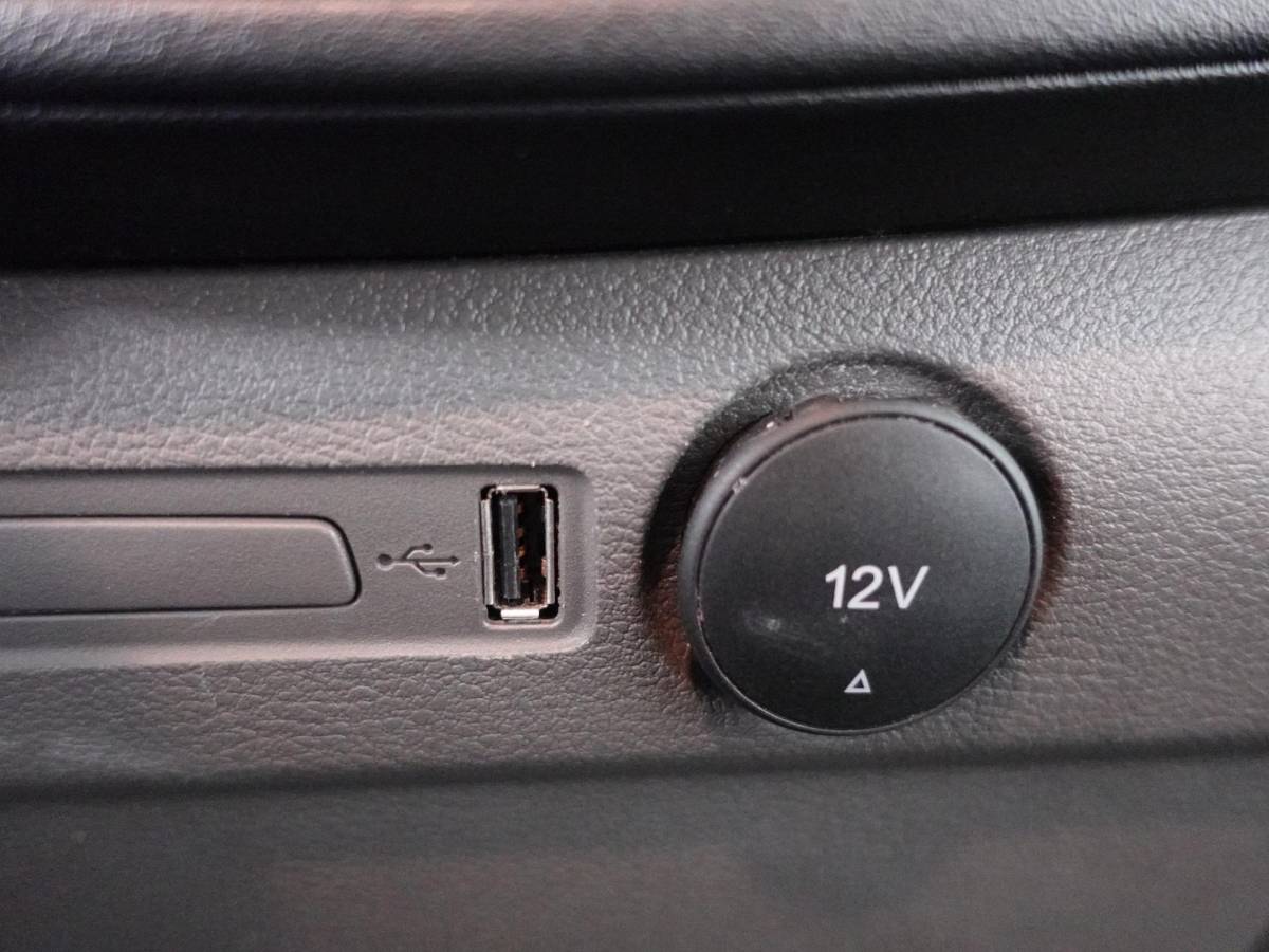Ford Transit Ford Transit 310 2.0 TDCI L2H2 Trend Automaat Airco Bluetooth Camera Cruise Control
