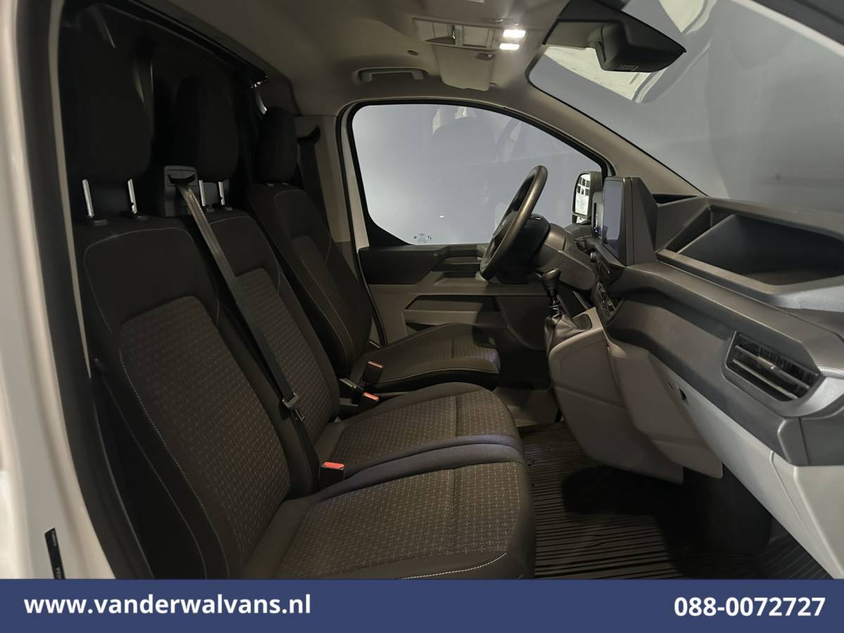 Ford Transit Custom Ford Transit Custom 2.0 TDCI L1H1 Euro6 Airco | Camera | Apple Carplay | Cruisecontrol | LED Android Auto, Verwarmde voorruit, Parkeersensoren, Bijrijdersbank