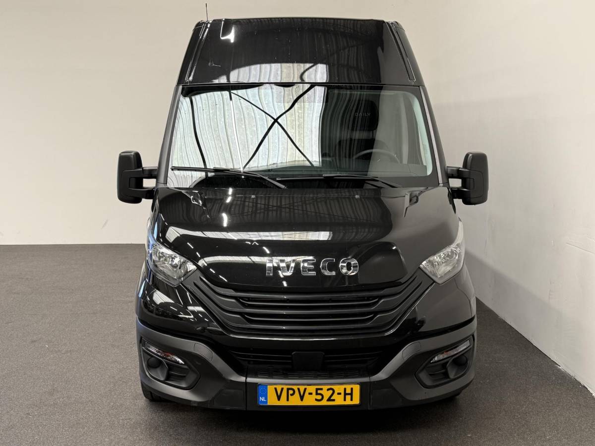 Iveco Daily Iveco Daily 35S21H 3.0 410 L4 207PK Automaat Airco Cruise Control Navigatie Camera