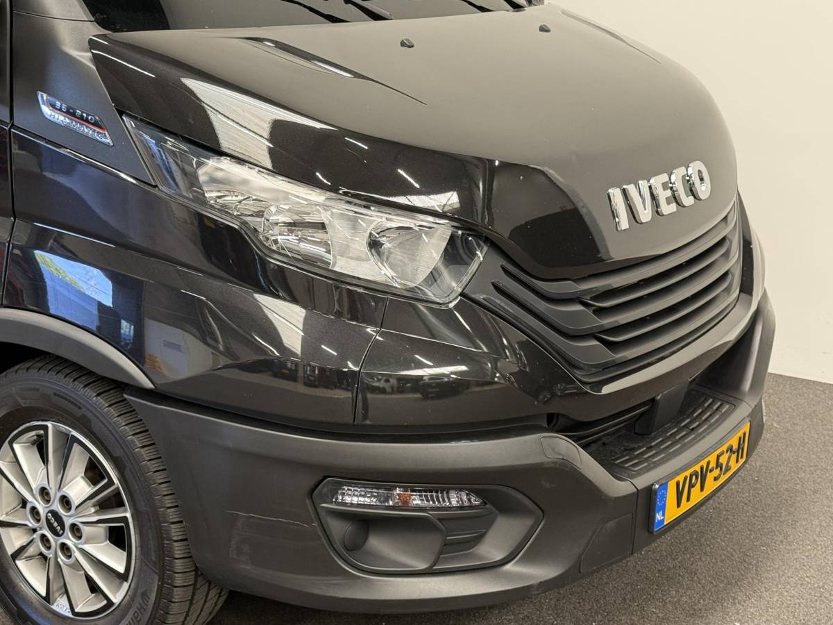 Iveco Daily Iveco Daily 35S21H 3.0 410 L4 207PK Automaat Airco Cruise Control Navigatie Camera