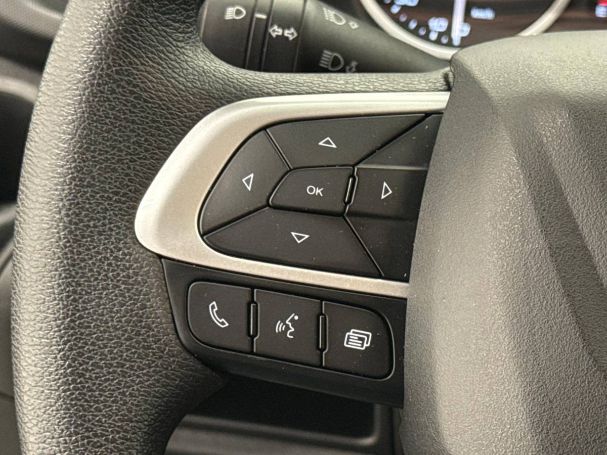 Iveco Daily Iveco Daily 35S21H 3.0 410 L4 207PK Automaat Airco Cruise Control Navigatie Camera