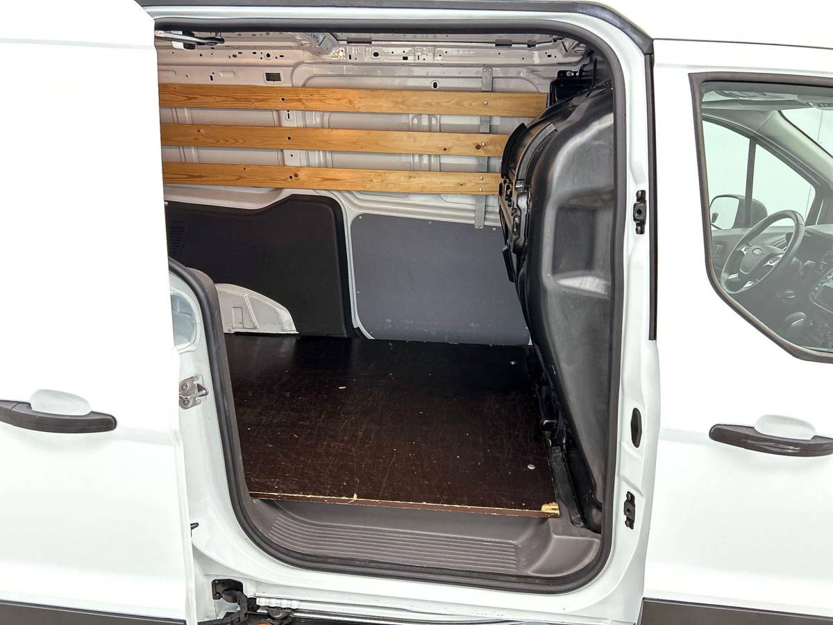 Ford Transit Connect Ford Transit Connect 1.5 EcoBlue Automaat L2 Trend Navigatie Airco Parkeersensoren Cruise Control 3Zits Camera DAB+