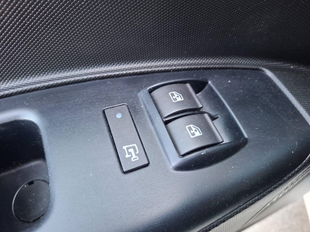 Opel Combo Opel Combo 1.6 CDTi L1H1 Sport CAMERA / EURO 6 / CARPLAY / AIRCO / TREKHAAK / MARGE AUTO !!