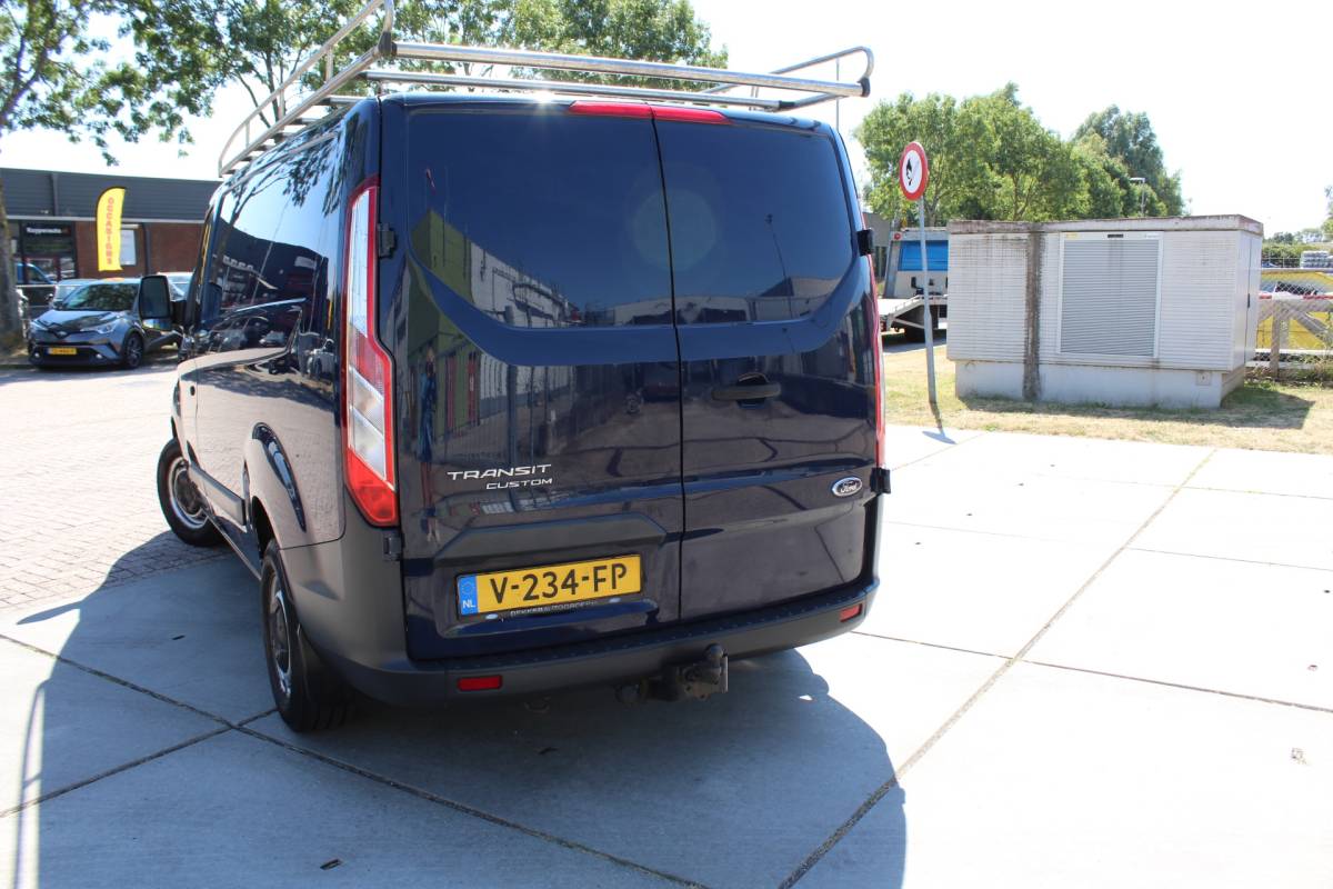 Ford Transit Custom Ford Transit Custom 270 2.0 TDCI L1H1 Economy Edition 1E EIG, AIRCO TREKHAAK NAP