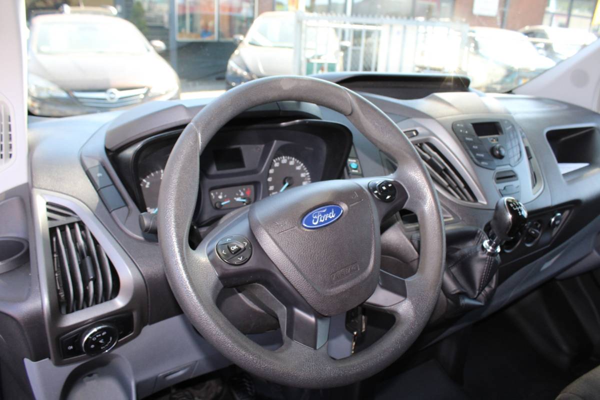 Ford Transit Custom Ford Transit Custom 270 2.0 TDCI L1H1 Economy Edition 1E EIG, AIRCO TREKHAAK NAP