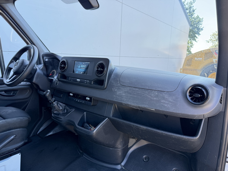 Mercedes-Benz Sprinter Mercedes-Benz Sprinter 315 1.9 CDI 150PK Koelwagen Carrier Viento 350 Camera MBUX Carplay Euro 6 Frigo Koeler Kühlwagen Kühlkoffer