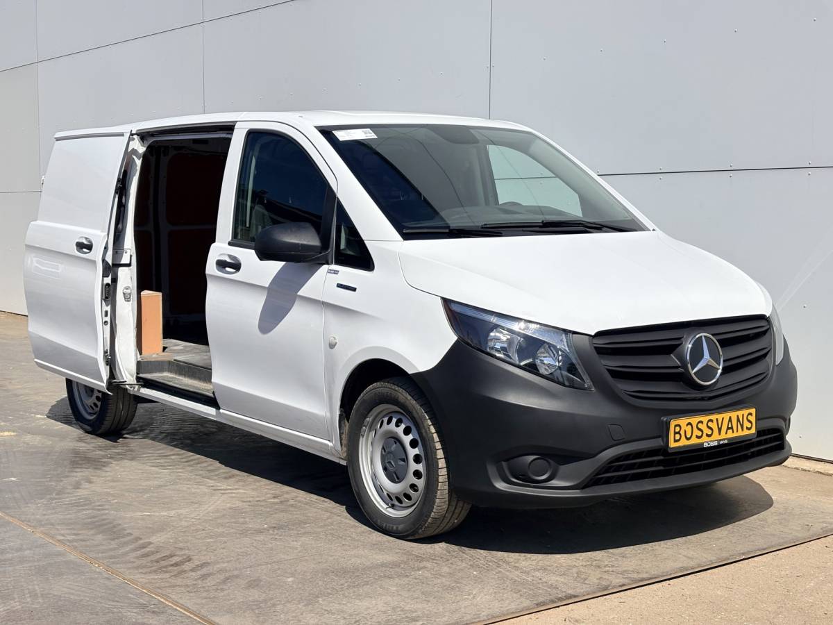Mercedes-Benz eVito Mercedes-Benz eVito 112 66kWh L2 Elektrisch 95.8% (SOH) 280-WLTP 80kw Snelladen Climate Control Cruise Control Camera Stoelverwarming Parkeersensoren