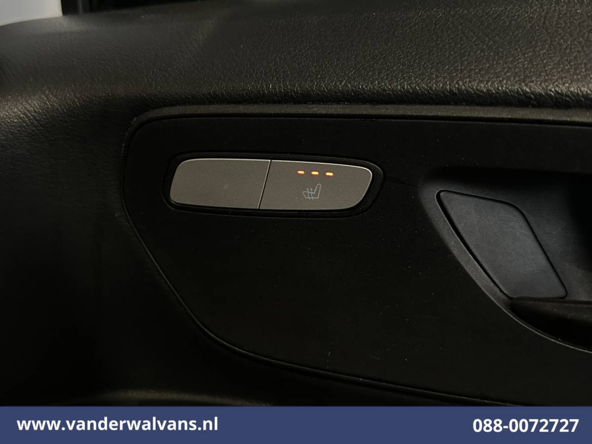 Mercedes-Benz Vito Mercedes-Benz Vito 116 CDI 164pk L2H1 2025 MODEL Euro6 Airco | Camera | Navigatie | Adaptieve Cruisecontrol Stoelverwarming, Parkeersensoren, Bijrijdersbank