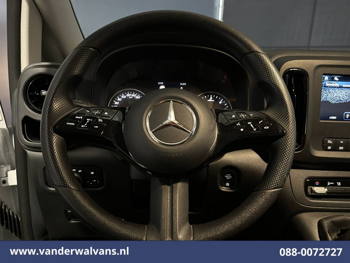Mercedes-Benz Vito Mercedes-Benz Vito 116 CDI 164pk L2H1 2025 MODEL Euro6 Airco | Camera | Navigatie | Adaptieve Cruisecontrol Stoelverwarming, Parkeersensoren, Bijrijdersbank