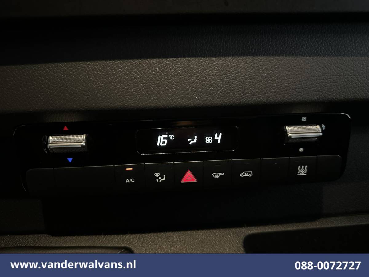 Mercedes-Benz Sprinter Mercedes-Benz Sprinter 315 CDI 150pk L2H2 Euro6 Airco | Camera | Apple Carplay | Cruisecontrol | Chauffeursstoel Android Auto, Parkeersensoren, Leder, Bijrijdersbank