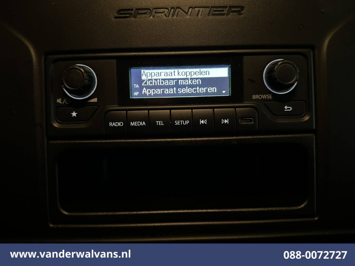 Mercedes-Benz Sprinter Mercedes-Benz Sprinter 211 CDI L2H2 Euro6 Airco | Camera | Trekhaak Bijrijdersbank