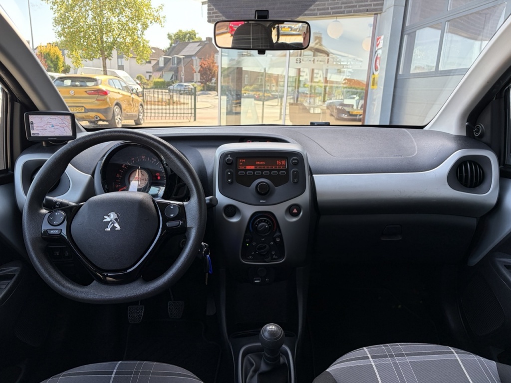 Peugeot 108 PEUGEOT 108 1.0 e-VTi 68pk 5D Active