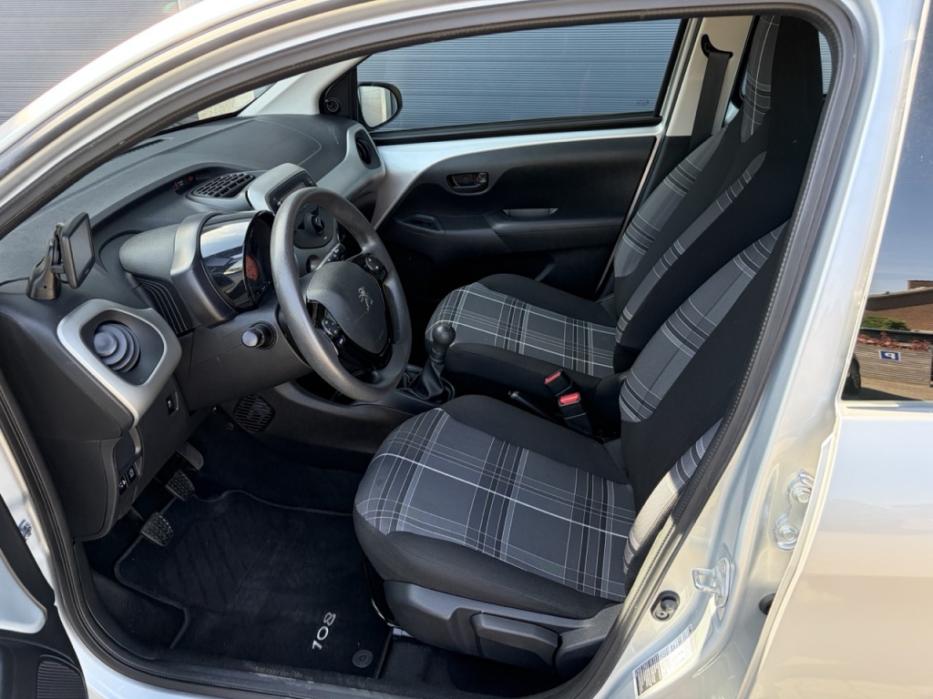 Peugeot 108 PEUGEOT 108 1.0 e-VTi 68pk 5D Active