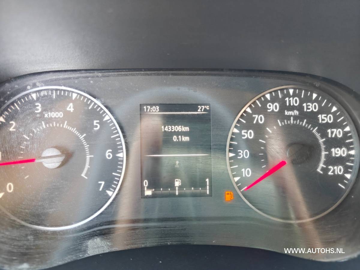 Renault Master Renault Master T35 2.3 dCi 135 L2H2 ,+ werkplaats inrichting , Euro 6 , 1e Eig , 140 PK , Apk 8- 2027 , Camera , leuke bus.