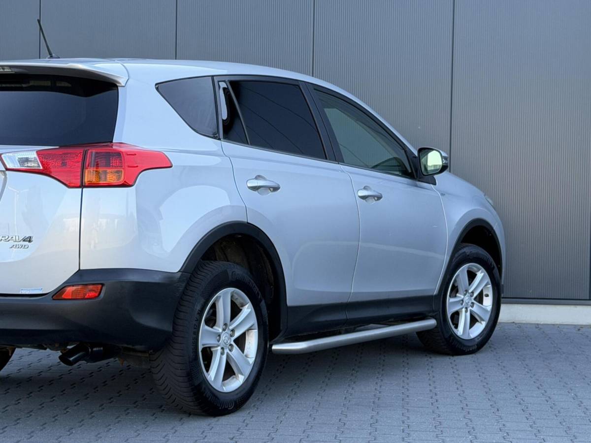 Toyota RAV4 Toyota RAV4 2.2 D-4D 4WD Grijs Kenteken – 2e Eigenaar – Camera – Clima – Trekhaak