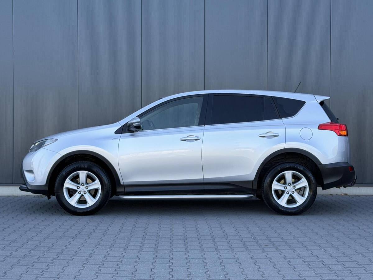 Toyota RAV4 Toyota RAV4 2.2 D-4D 4WD Grijs Kenteken – 2e Eigenaar – Camera – Clima – Trekhaak