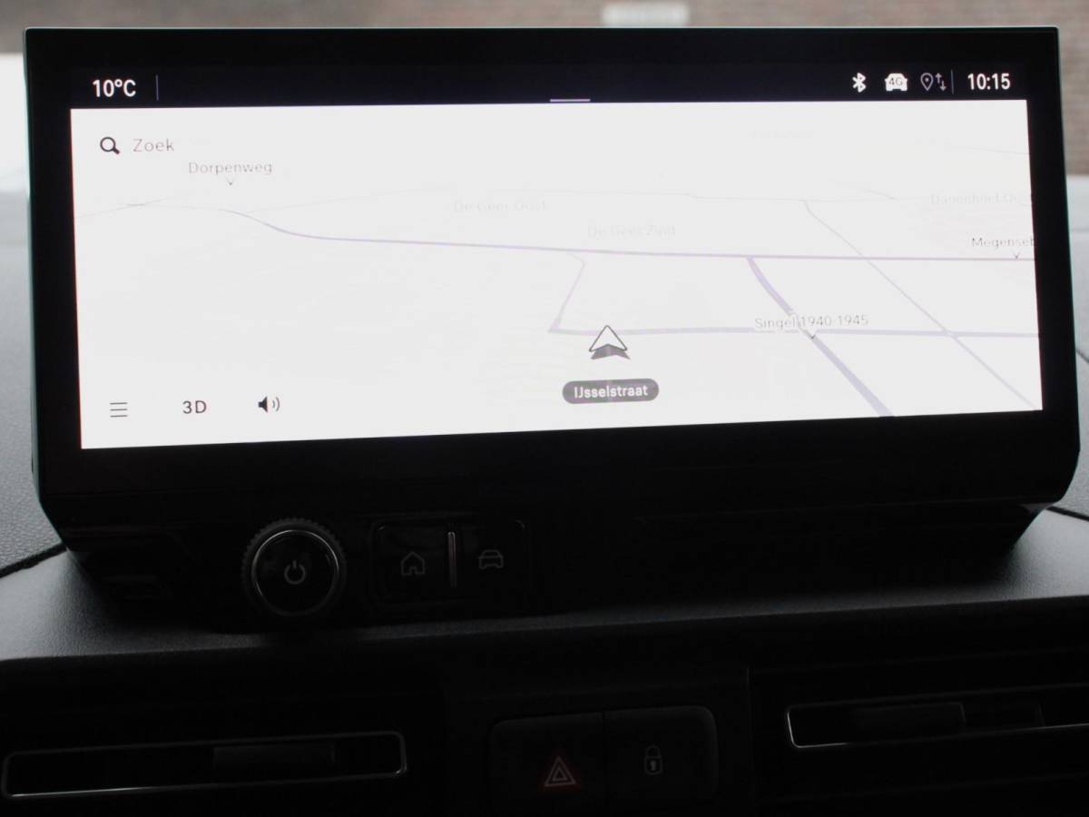 Opel Combo Opel Combo 1.5 BlueHDi 130PK L2 Automaat Apple Carplay / Android Auto Navigatie Trekhaak Airco Camera Cruise Control Parkeersensoren V+A DAB