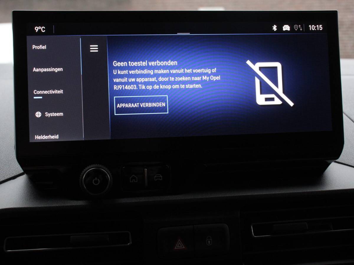 Opel Combo Opel Combo 1.5 BlueHDi 130PK L2 Automaat Apple Carplay / Android Auto Navigatie Trekhaak Airco Camera Cruise Control Parkeersensoren V+A DAB