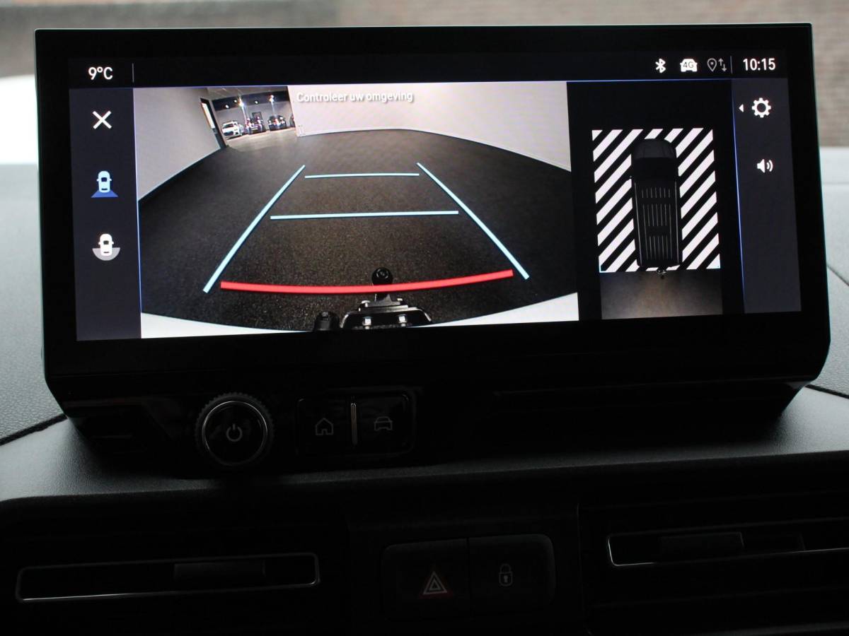 Opel Combo Opel Combo 1.5 BlueHDi 130PK L2 Automaat Apple Carplay / Android Auto Navigatie Trekhaak Airco Camera Cruise Control Parkeersensoren V+A DAB