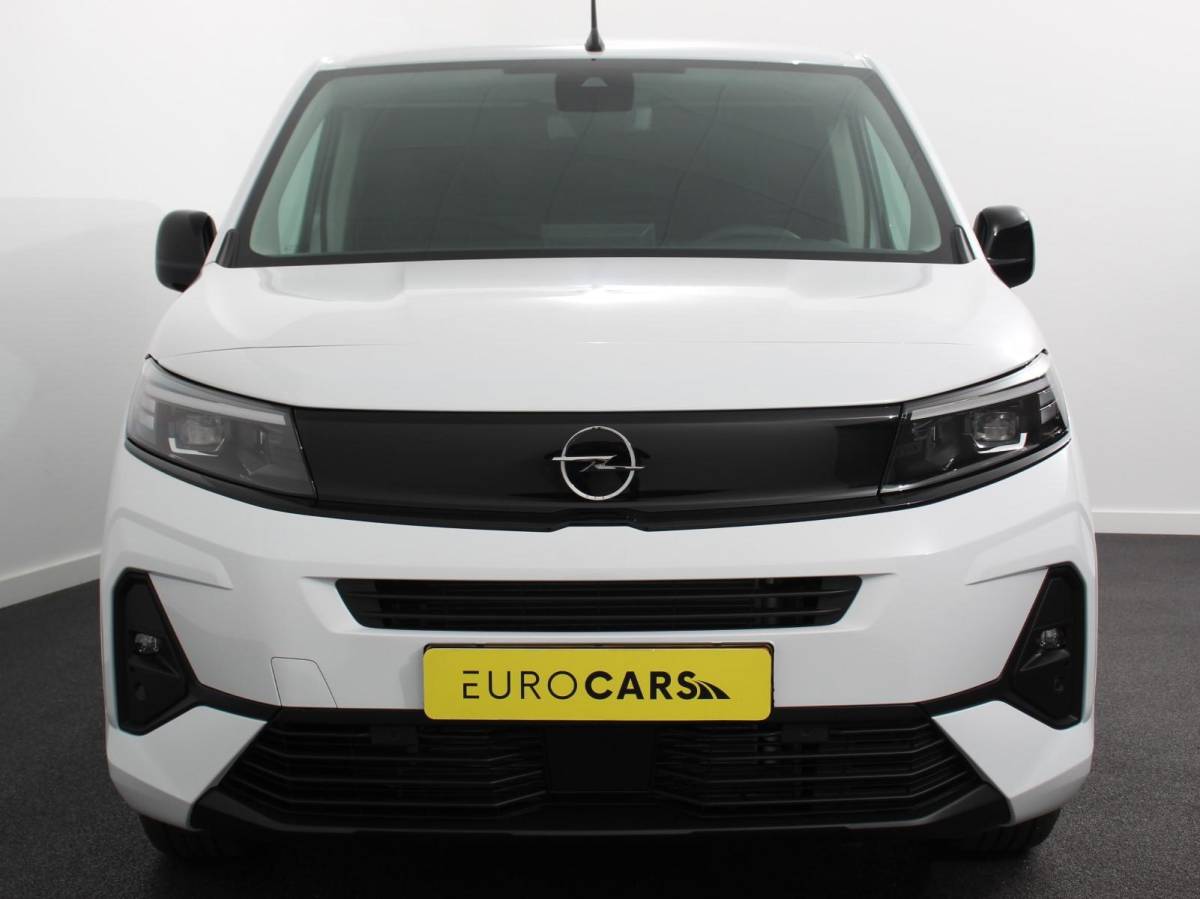 Opel Combo Opel Combo 1.5 BlueHDi 130PK L2 Automaat Apple Carplay / Android Auto Navigatie Trekhaak Airco Camera Cruise Control Parkeersensoren V+A DAB