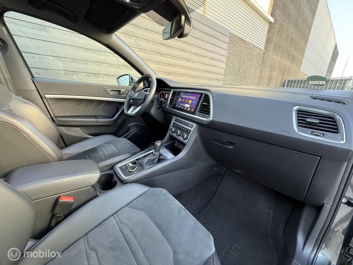 SEAT Ateca Seat Ateca 1.5 TSI FR DSG Pano.dak/Viritual/Carplay/Winterpakket