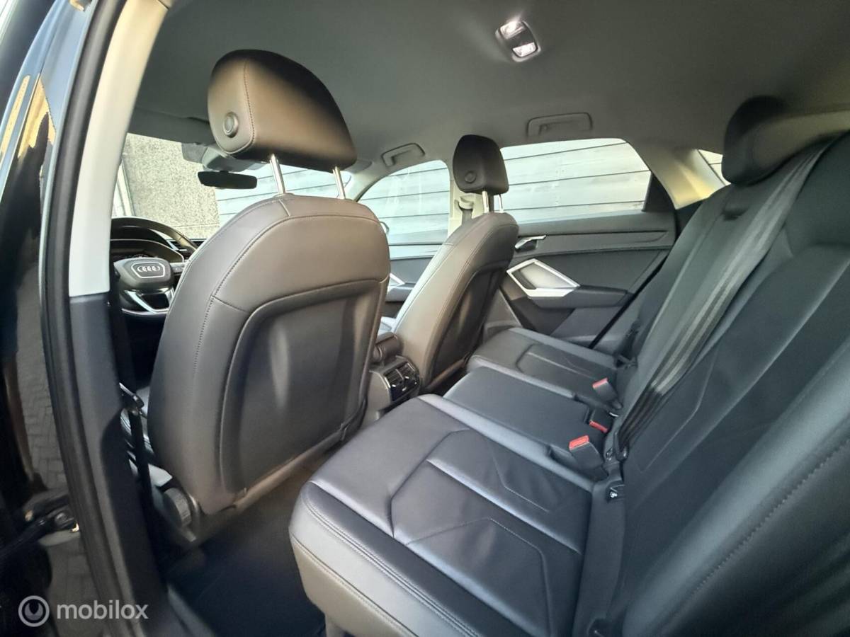 Audi Q3 Audi Q3 Sportback 45 TFSI e S-line Carplay/LED/Leder/Winterpakket