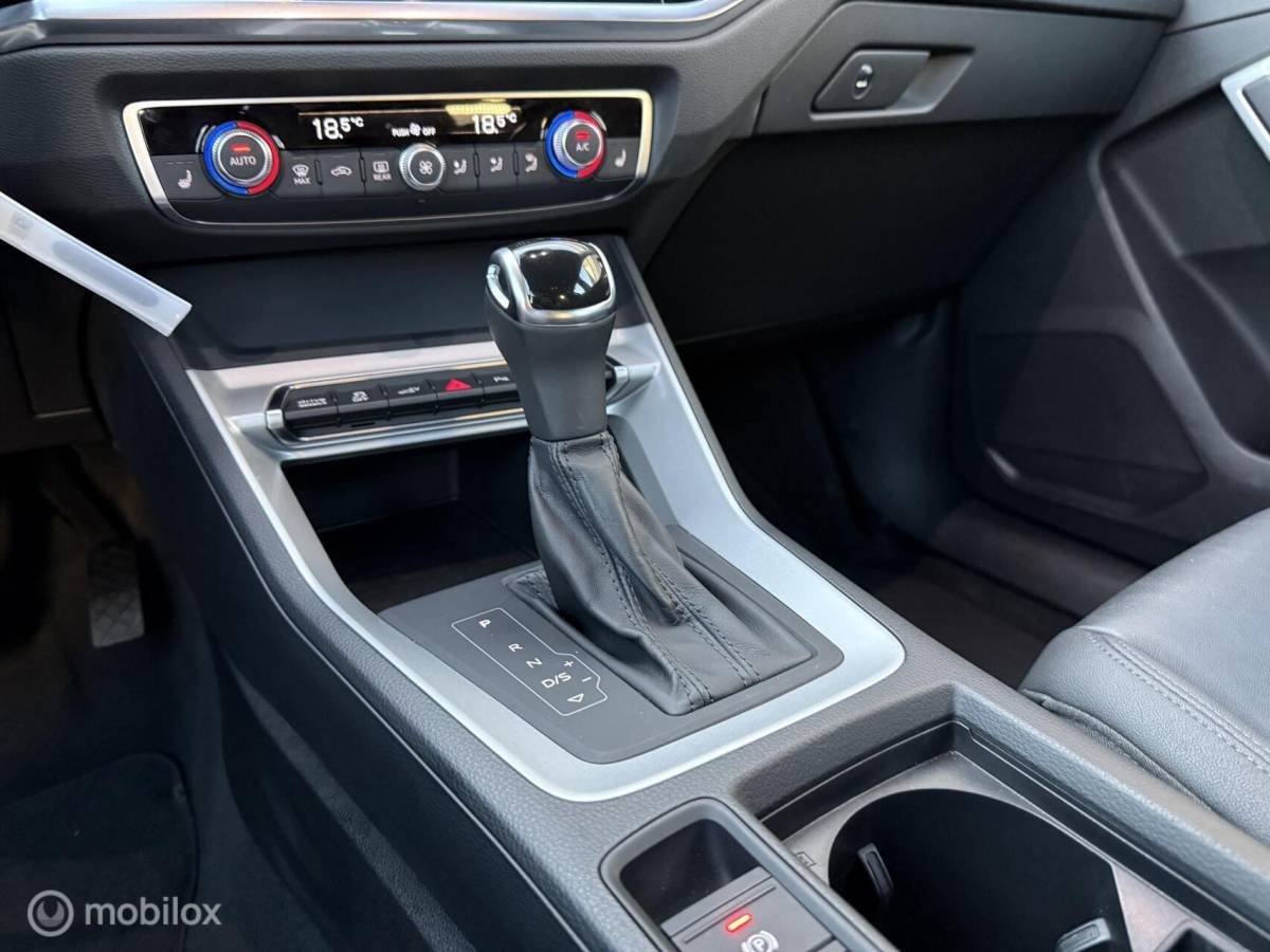 Audi Q3 Audi Q3 Sportback 45 TFSI e S-line Carplay/LED/Leder/Winterpakket