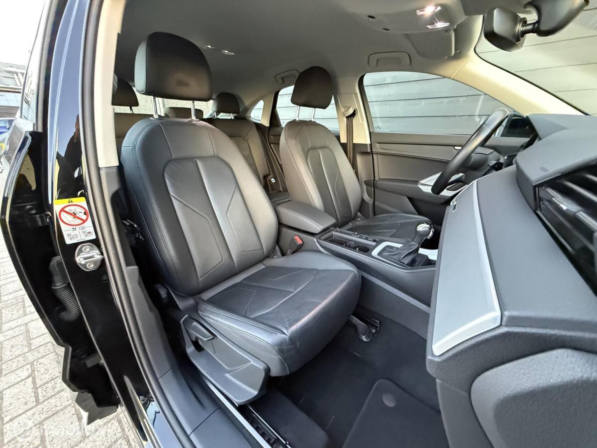 Audi Q3 Audi Q3 Sportback 45 TFSI e S-line Carplay/LED/Leder/Winterpakket