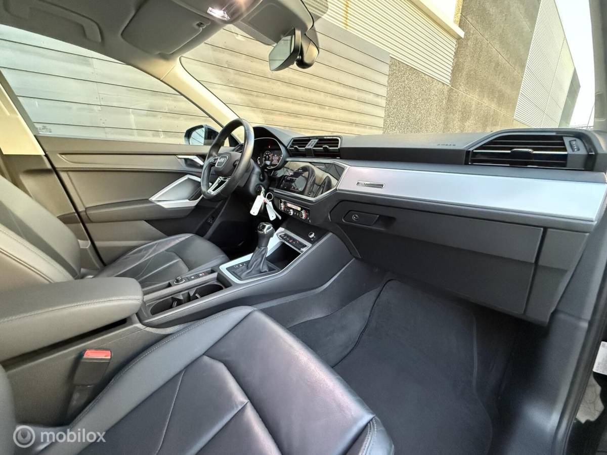 Audi Q3 Audi Q3 Sportback 45 TFSI e S-line Carplay/LED/Leder/Winterpakket