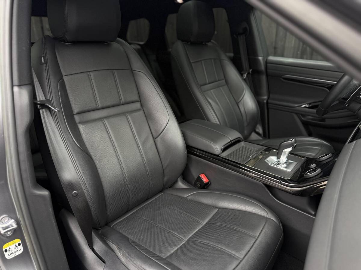 Land Rover Range Rover Evoque Range Rover Evoque 1.5 P300e AWD R-Dynamic| Panodak| Keyless