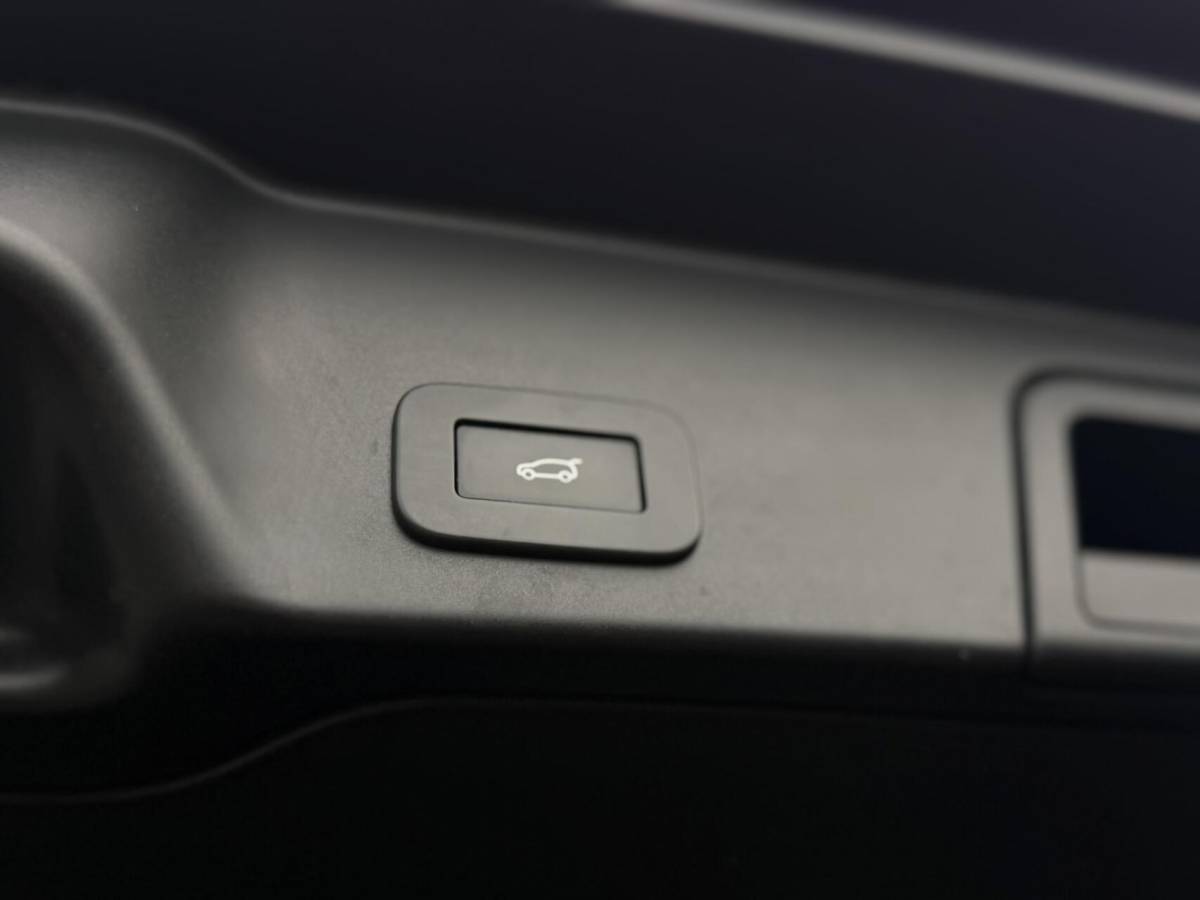 Land Rover Range Rover Evoque Range Rover Evoque 1.5 P300e AWD R-Dynamic| Panodak| Keyless
